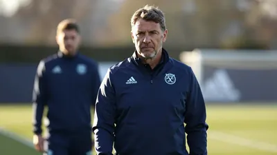 Pat McAllister insists Coleraine FC's title challenge won't be derailed by Conor McMenamin's departure, backing the...